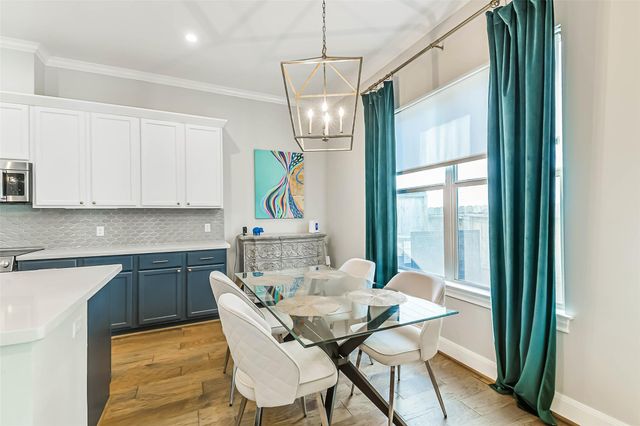 8816 Hollywood Garden Lane, Houston, TX 77080