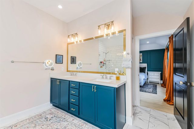 8816 Hollywood Garden Lane, Houston, TX 77080