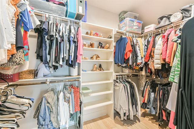 8816 Hollywood Garden Lane, Houston, TX 77080
