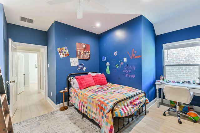8816 Hollywood Garden Lane, Houston, TX 77080