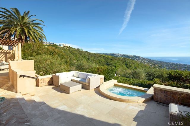1302 Skyline Drive, Laguna Beach, CA 92651