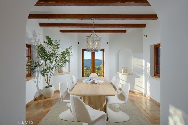 1302 Skyline Drive, Laguna Beach, CA 92651