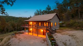 20784 County Road 207, Eminence, MO 65466