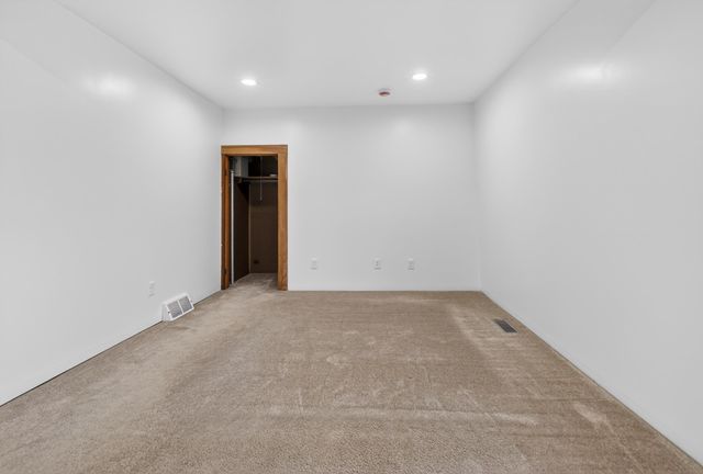 2951 N Huron Road, Pinconning, MI 48650