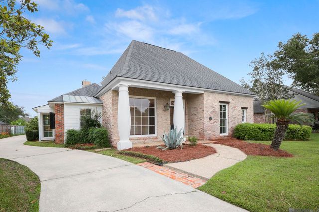 5515 N Pointer Ct, Baton Rouge, LA 70808