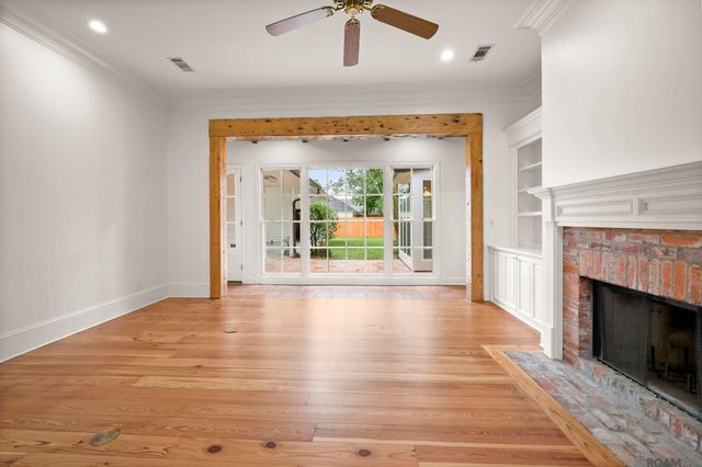 5515 N Pointer Ct, Baton Rouge, LA 70808