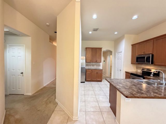 1435 Fleetwood Cove Drive, Grand Prairie, TX 75052