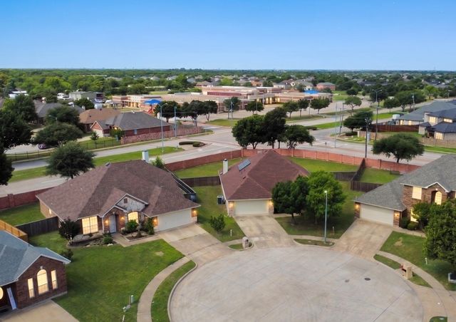 1435 Fleetwood Cove Drive, Grand Prairie, TX 75052