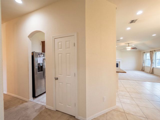 1435 Fleetwood Cove Drive, Grand Prairie, TX 75052