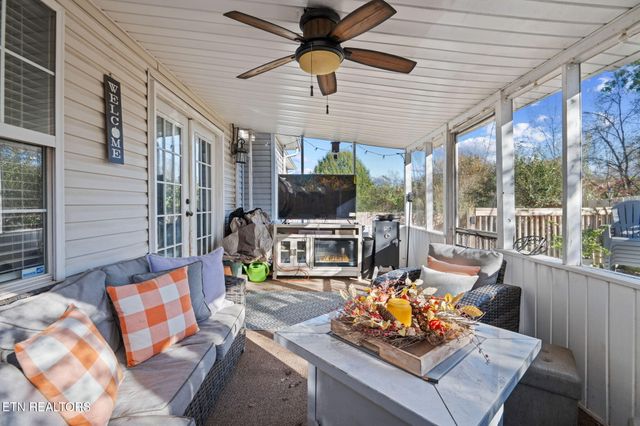 2028 Cartmill Drive, Powell, TN 37849