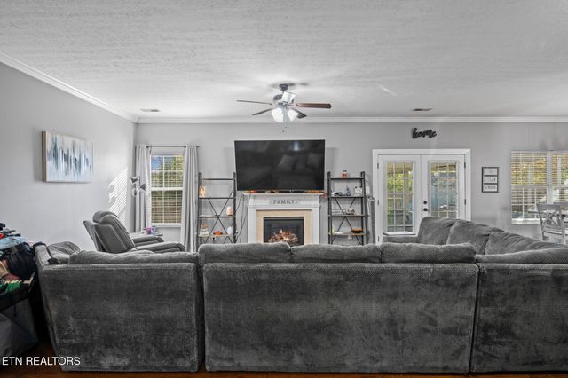 2028 Cartmill Drive, Powell, TN 37849