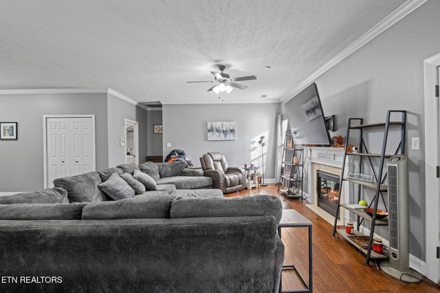 2028 Cartmill Drive, Powell, TN 37849