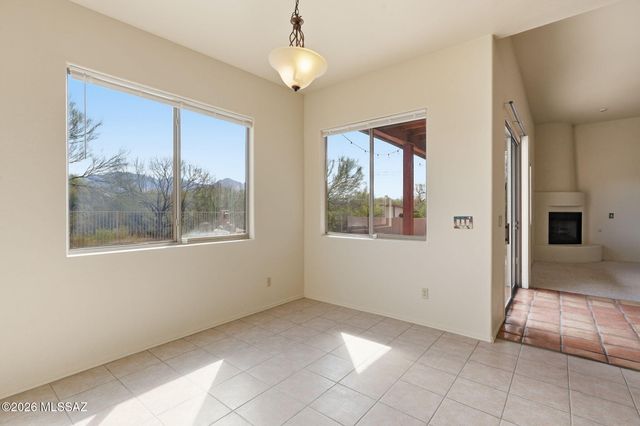 11230 N Placita Alameda Dorada, Tucson, AZ 85737