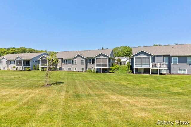 6424 Copperleaf Court 24, Holland, MI 49423