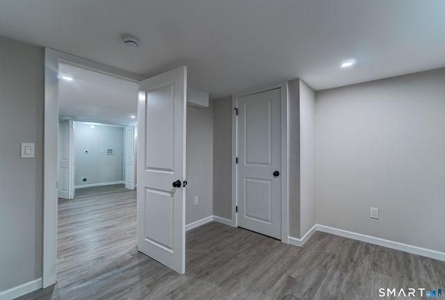 135 London Drive, Hamden, CT 06517