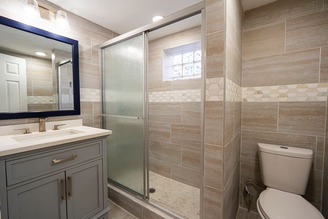 734 E 105th Street, Chicago, IL 60628