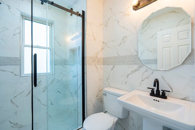 734 E 105th Street, Chicago, IL 60628