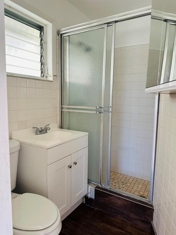 270 NW 10th Street, Boca Raton, FL 33432