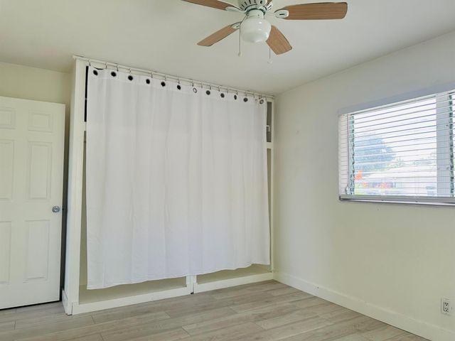 270 NW 10th Street, Boca Raton, FL 33432