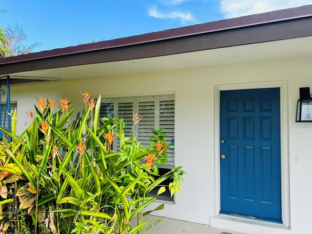 270 NW 10th Street, Boca Raton, FL 33432