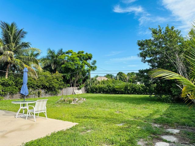 270 NW 10th Street, Boca Raton, FL 33432