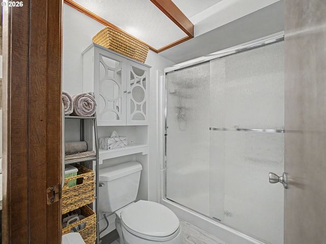 1837 Ne 148TH Pl, Portland, OR 97230