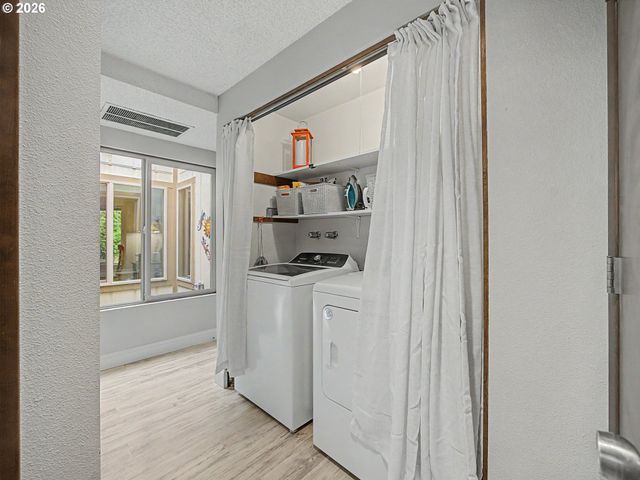 1837 Ne 148TH Pl, Portland, OR 97230