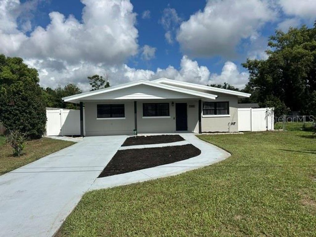 1365 SHERIDAN STREET SW, Winter Haven, FL 33880