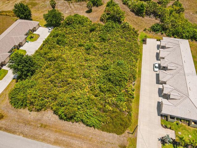 18 DONLON DRIVE, Rotonda West, FL 33947