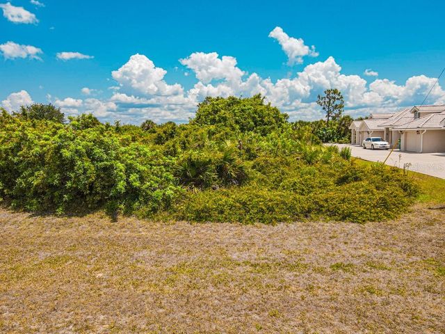 18 DONLON DRIVE, Rotonda West, FL 33947