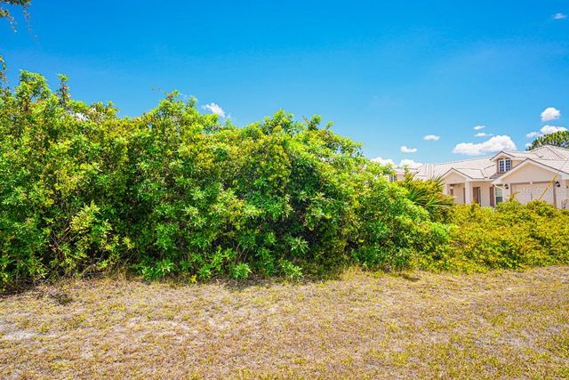 18 DONLON DRIVE, Rotonda West, FL 33947