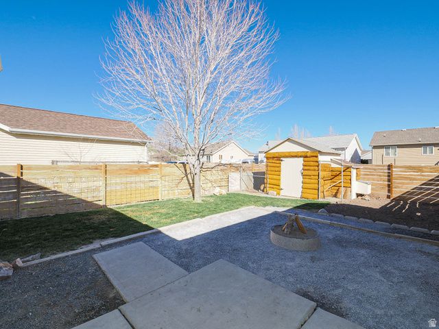 2087 E WEEPING WILLOW WAY, Eagle Mountain, UT 84005
