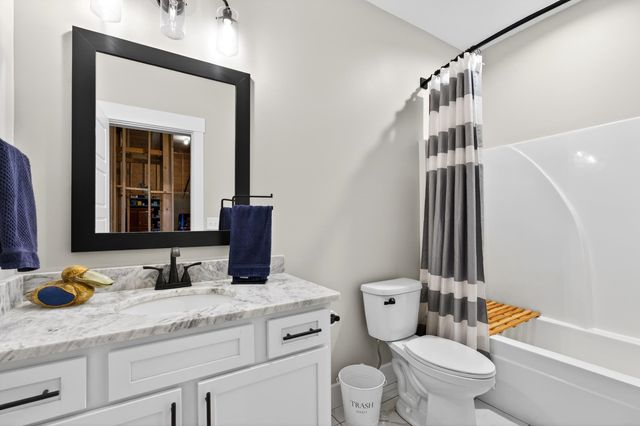 1030 Lingering Water Lane, Chesnee, SC 29323