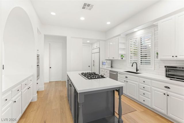 3273 Birchwood Park, Las Vegas, NV 89141