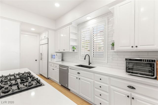 3273 Birchwood Park, Las Vegas, NV 89141