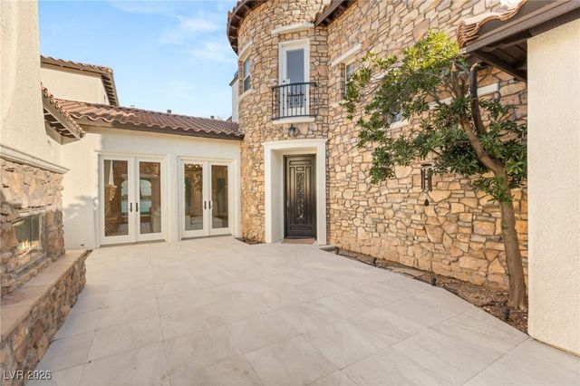 3273 Birchwood Park, Las Vegas, NV 89141