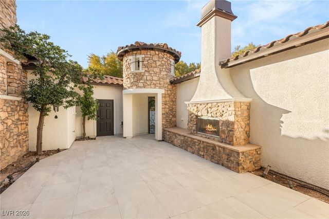 3273 Birchwood Park, Las Vegas, NV 89141