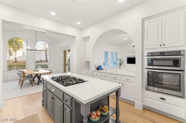 3273 Birchwood Park, Las Vegas, NV 89141