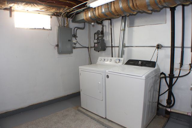 2104 N Ohio Avenue, Davenport, IA 52804