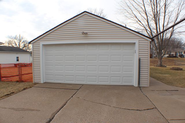 2104 N Ohio Avenue, Davenport, IA 52804