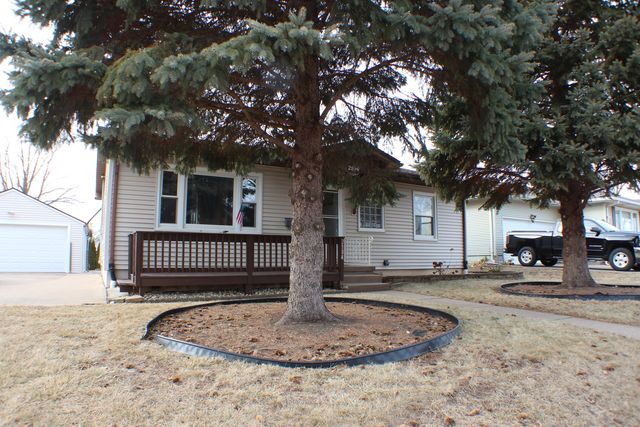 2104 N Ohio Avenue, Davenport, IA 52804