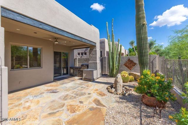 9621 E Chuckwagon Lane, Scottsdale, AZ 85262