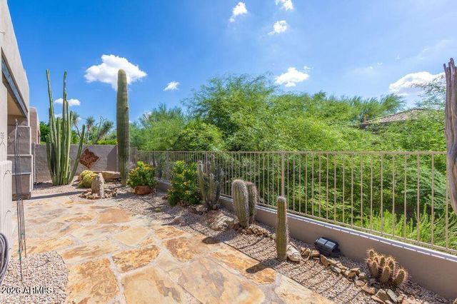 9621 E Chuckwagon Lane, Scottsdale, AZ 85262