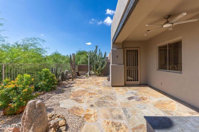 9621 E Chuckwagon Lane, Scottsdale, AZ 85262