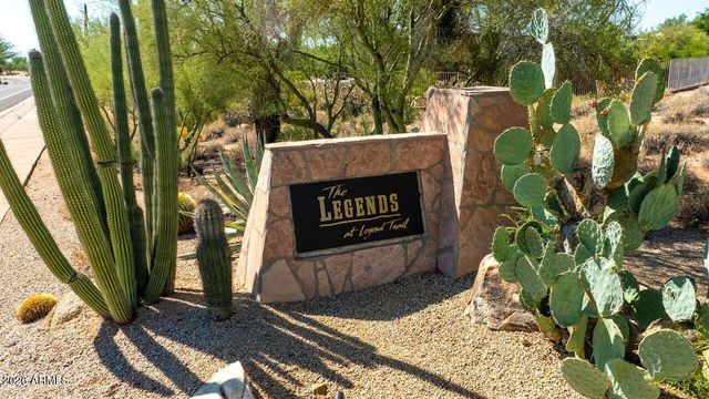 9621 E Chuckwagon Lane, Scottsdale, AZ 85262