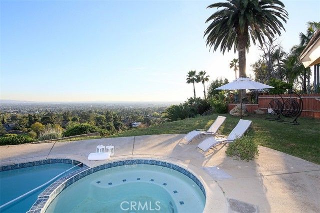 208 Canyon Crest, Monrovia, CA 91016