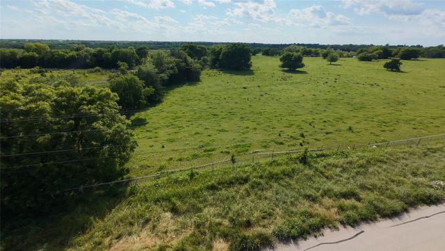 4 N Heritage Parkway, Sherman, TX 75092