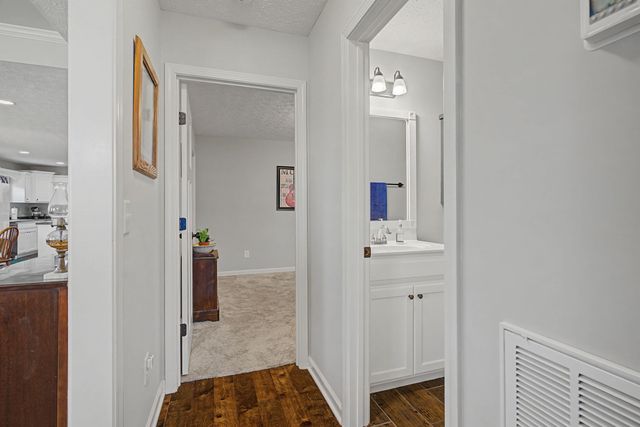 109 Tanesha Ct, Portland, TN 37148