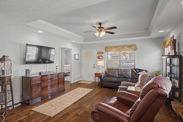 109 Tanesha Ct, Portland, TN 37148