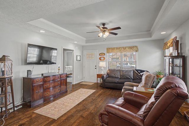 109 Tanesha Ct, Portland, TN 37148